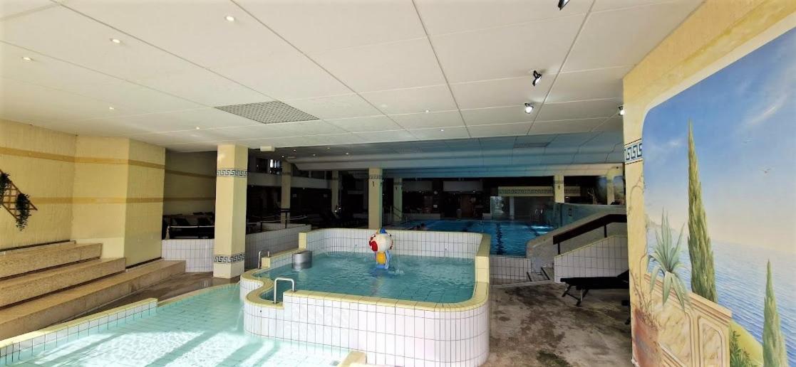 Pools, Sauna Und Balkon Mit Panoramablick Sankt Englmar Exteriör bild